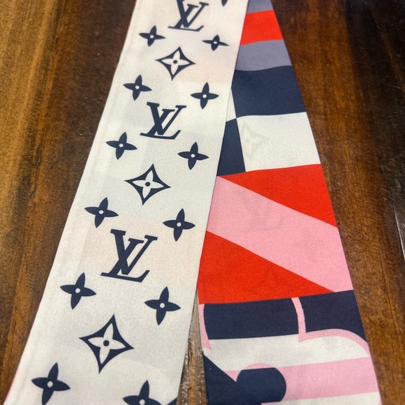 Louis Vuitton Flag BB Graphic Scarf in Red, Pink, and Blue - Picture 8 of 8